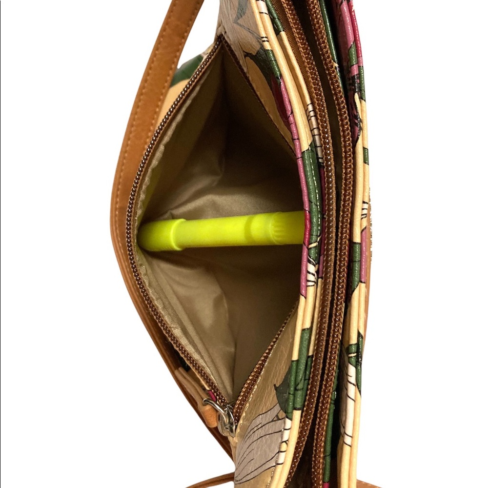 Koltov Daisy Crossbody Vegan Faux Leather Floral Print Purse - Picture 14 of 15